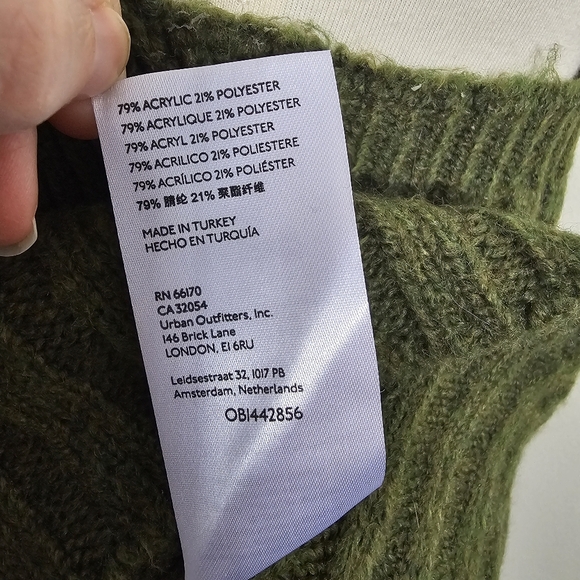 Anthropologie Cable Knit Sweater Tank - Picture 11 of 11